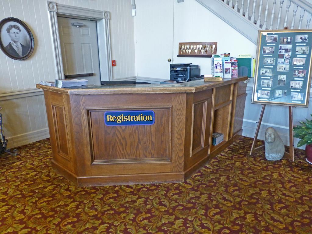 פרנדייל Victorian Inn מראה חיצוני תמונה
